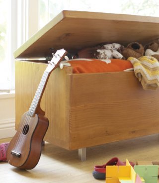Muir Reclaimed Wood Storage Chest/Toy Box 41v E7 RCYL Muir Reclaimed Wood Storage Chest/Toy Box