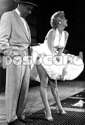 Marilyn Monroe~ Marilyn Monroe Postcard~ Approx 4" x 6"