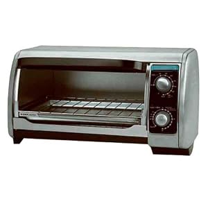 Black & Decker 4-Slice Toaster Oven - TRO620 by Black & Decker