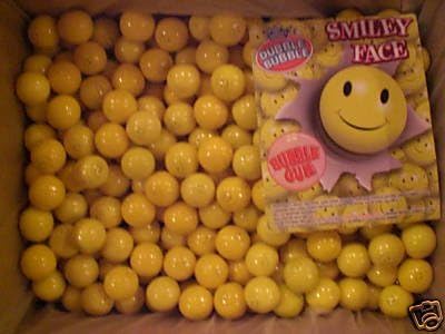 425 Dubble Bubble Smiley Face 1" Gumballs