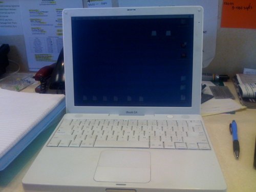 Certified Pre-Owned iBook G4/1.33 GHz, 1.5 GB of RAM, 40 GB internal drive, internal Combo Drive, internal 56k modem, Airport Extreme and Bluetooth installed, 12.1 TFT display, OS CD is not included, OS 10.4.11 installed - Used iBook