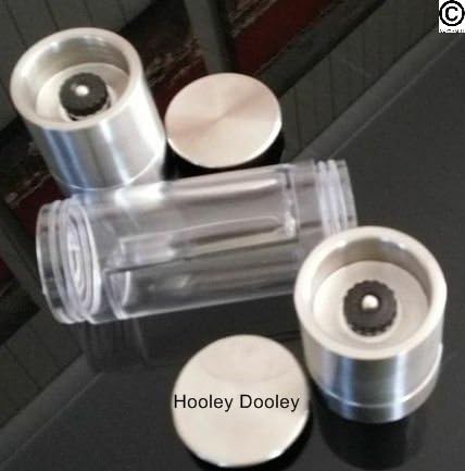 Hooley Dooley's Dual Ended Grinding Mill for Salt & Pepper & Other Herbs and Spices