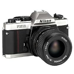 Nikon FM10 35mm Camera Kit