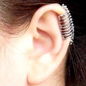 ATM FashionWorld Punk Cool Skull Vertebrae Bones No Ears Pierced Ear Clip Party Earrings No.7