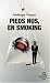 Pieds nus, en smoking
