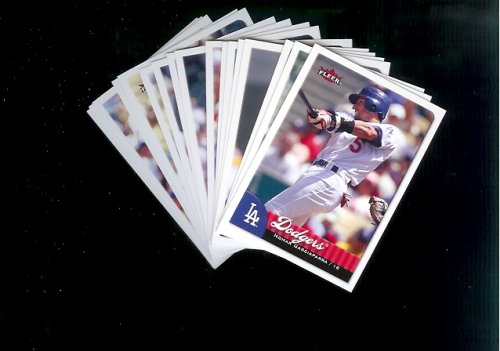 2007 Fleer Los Angeles Dodgers team set of 17 baseball cards - includes Nomar Garciaparra, Brad Penny and more !