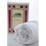 King Traditional Boxed 13.5 Tog Duvet with Two Matching Pillows