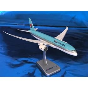 KOREAN AIR Boeing 787-800 DREAMLINER desk model by Regal%5FHogan
