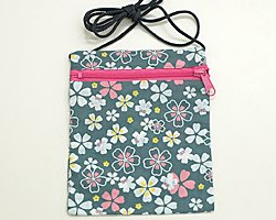 Cover image : ハローキティ　はろうきてぃ　手ぬぐい柄　祭巾着　桜