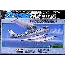 Cessna Seaplane 1-72 by Arii