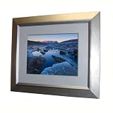 Ziga 20.1-Inch Digital Frame (Distressed Silver Wood)