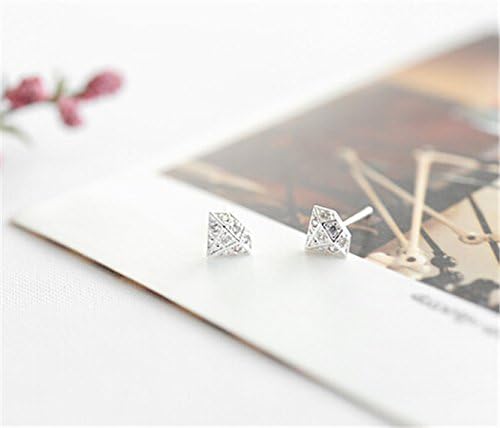 MagicPieces Silver Rhinestone Diamond Shape Necklace and Stud Earrings Set GDP 0704