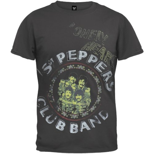 Cover image : The Beatles - Lonely Hearts T-Shirt