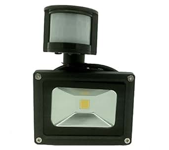 amazon pir floodlight