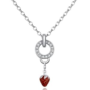 Edelstahl Charm Halskette 70 cm mit Zirkoniasteinen und Charm Anhänger Erdbeere in Geschenkbox