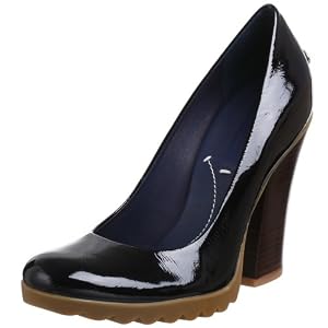 BCBGMAXAZRIA Women's Brent Round Toe Pump