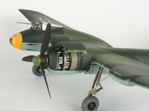 Revell Modellbausatz 04335 - Blohm & Voss BV P 194 im Maßstab 1:72