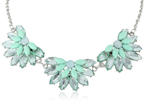 3 Opaque and Trans Half Flower Chain Shiny Silver and Mint Necklace, 16"