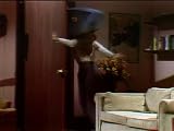 Saturday Night Live (SNL) November 8, 1975 - Candice Bergen / Esther Phillips (Season 1, Episode 4)
