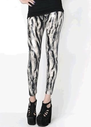 Blurred Zebra Stripe Printed Liquid Leggings