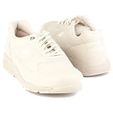 New Balance MW810 Beige sneakers