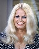 SALLY STRUTHERS 11X14 COLOR PHOTO