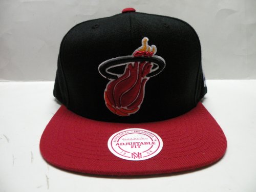 Mitchell and Ness NBA Miami Heat Logo 2 Tone Retro Snapback Cap