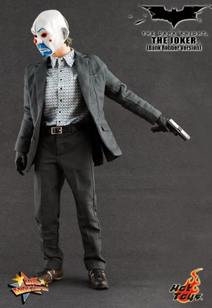 Hot Toys' The Dark Knight: 1:6 Scale Bank Robber The Joker