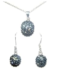 Stylish & sophisticated 10mm 0.4 inch Pewter ball pendant necklace on 18 inch 46cm rolo cable chain with matching 8mm 0.31 inch drop earrings. Made using solid sterling silver 925 and swarovski crystals. For other Birthstones please type Decorum Jewellery into the search bar.