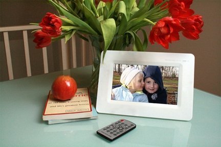 MERKURY 8 INCH DIGITAL PHOTO FRAME