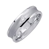 0.14ct Concave Diamond Wedding Band in Platinum (GH, VS)