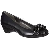 Gloria Vanderbilt Women's Asasia Casual Shoes