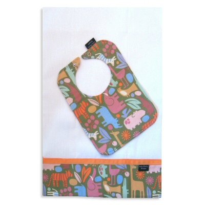 Zoo Safari Bib and Burp Cloth Set