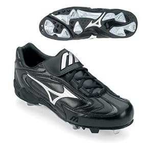 9 Spike Vintage Low - Mens (black) by Mizuno
