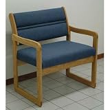 Valley Series Bariatric Guest Chair Wood Finish: Light Oak, Fabric: Vinyl Cream