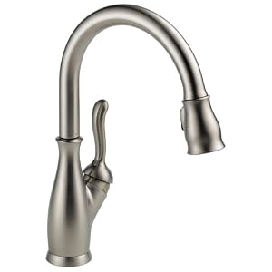 Delta Leland 9178-SS-DST Single Handle Pull-Down Kitchen Faucet, Stainless