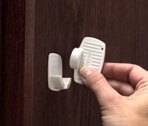 KidCo Magnet Lock Key & Holder 1 set
From KidCo
