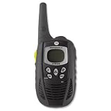 Review Motorola  / Motorola 2 Radios Two-way Batteries Transformer and Charger 8 Channels Range 8km Ref XTR446