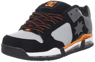 dc skateboarding shoes
