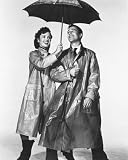 DEBBIE REYNOLDS & GENE KELLY 8X10 B&W PHOTO