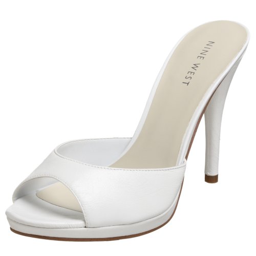 Childrens Toyshop  Apparel : Nine West Women's Deelight Sandal