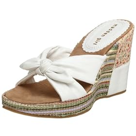 Madden Girl Women's Fiiona Wedge Sandal