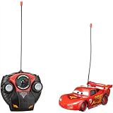 Dickie-Spielzeug 203089501 - Disney Cars 1 - RC Lightning McQueen, 2-Kanal Funkfernsteuerung, entweder 27 oder 40 MHz (sortiert), Ma�stab 1:24, 17cm, rotvon "Dickie"