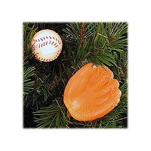 WHITE BASEBALLS & GLOVES LIGHT SET - 10/L WHITE BASEBALLS & GLOVES LIGHT SET