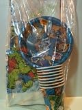Marvel Comics Complete Party for 8 People Includes 8 Cups, 8 Napkins, 8 Desert Plates, and 1 Table Cover