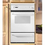 Magic Chef 9112VUV 24 Single Gas Wall Oven with Lower Broiler, 2 Anti-Tip Oven Racks,... by MAGICCHEF