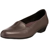 Clarks Women's Timeless Flat