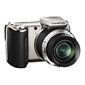 Olympus SP-620UZ Digitalkamera (16 Megapixel, 21-fach opt. Zoom, 7,6 cm (3 Zoll) Display, bildstabilisiert) silber
