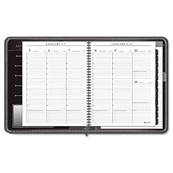 AT-A-GLANCE Executive Planner, Zipper Close, 8-1/4 x 10-7/8, Black