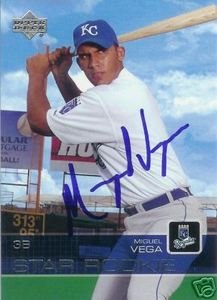 Miguel Tejada Baltimore Orioles 2005 Studio 8x10 Photo